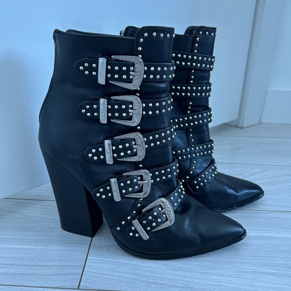 Steve Madden Women’s Black Western Booties, Size 8 - Picture 4 of 7